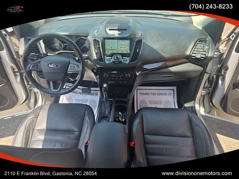 Used 2017 Ford Escape Titanium FWD image 16