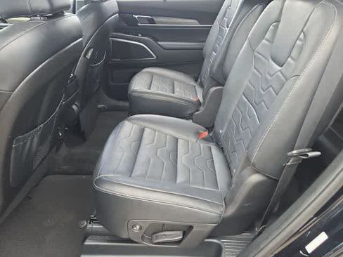 Used 2022 Kia Telluride SX w/ SX Prestige Package AWD/4WD image 20