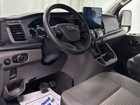 Used 2023 Ford Transit 350 XLT image 12