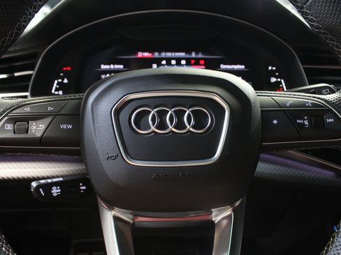 Used 2024 Audi SQ8 Prestige AWD/4WD image 84