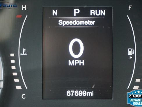 Used 2017 Jeep Renegade Latitude AWD/4WD image 40