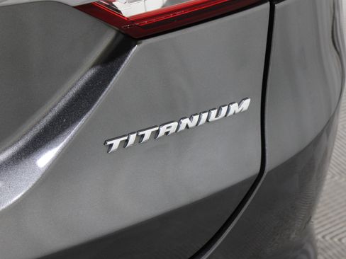 Used 2018 Ford Fusion Titanium image 36