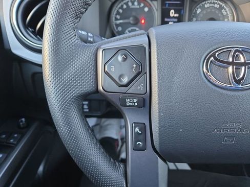 Used 2023 Toyota Tacoma TRD Off-Road image 16