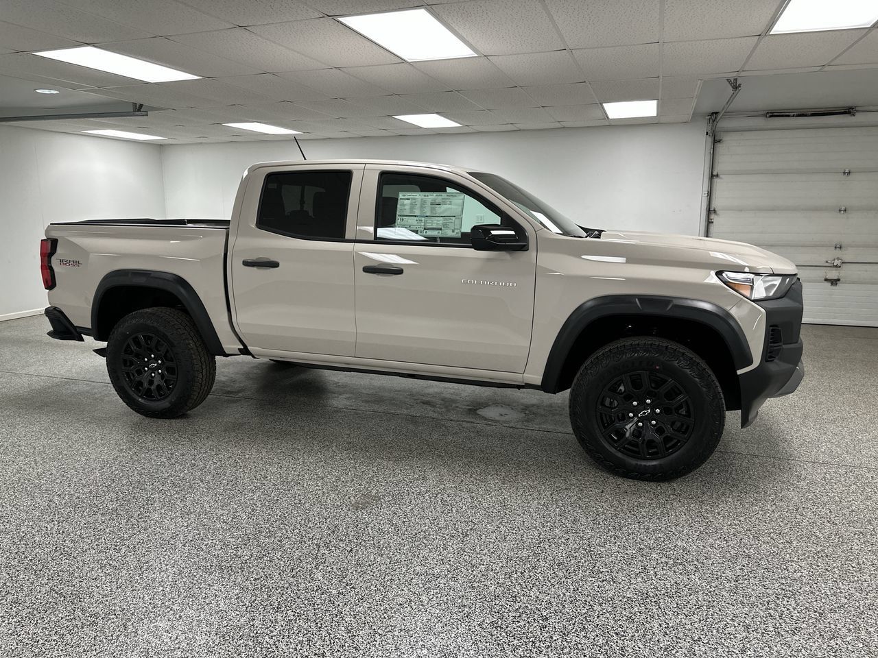 New 2026 Chevrolet Colorado Trail Boss AWD/4WD image 2