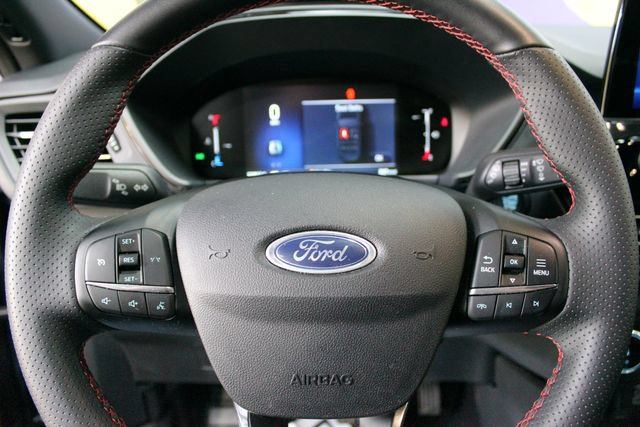 Used 2025 Ford Escape ST-Line AWD/4WD image 23