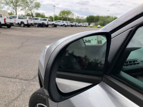 Used 2022 Jeep Compass Trailhawk w/ Trailhawk Elite Group image 25