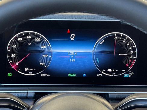 New 2026 Mercedes-Benz GLE 450e 4MATIC image 16