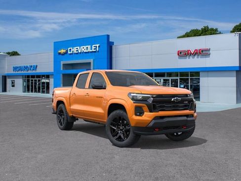 New 2025 Chevrolet Colorado Z71 w/ Technology Package image 1