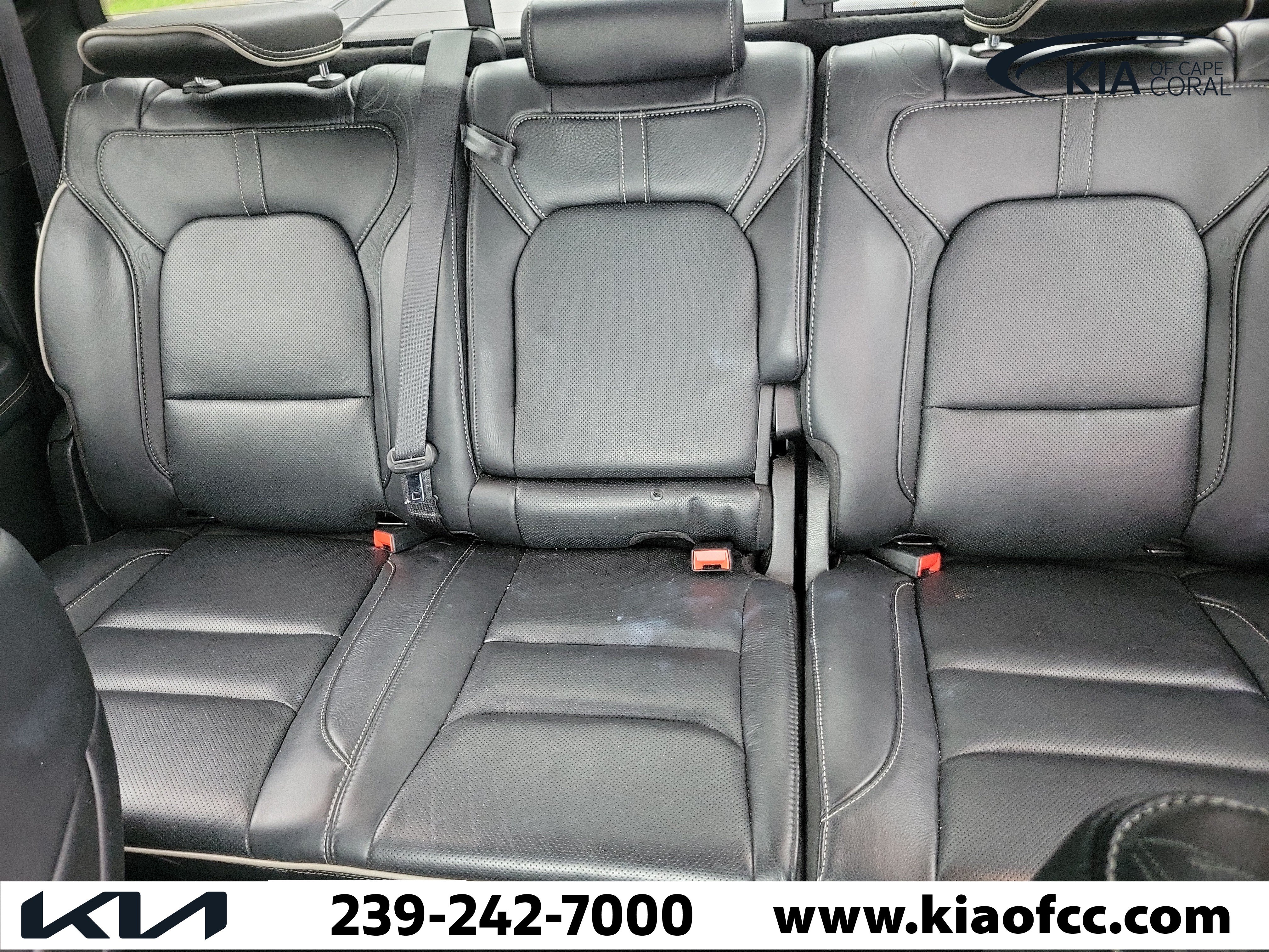 Used 2022 RAM 1500 Limited w/ Body Color Bumper Group AWD/4WD image 29