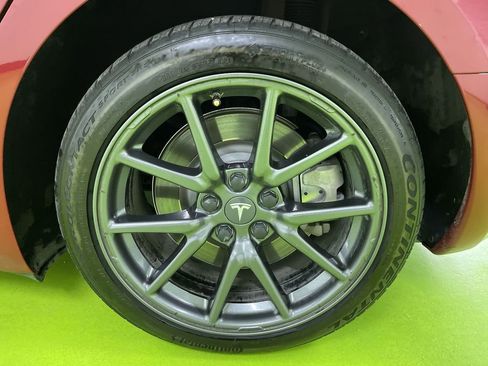 Used 2018 Tesla Model 3 Long Range image 15