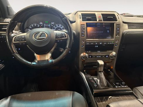 Used 2021 Lexus GX 460 Premium w/ Premium Package AWD/4WD image 11