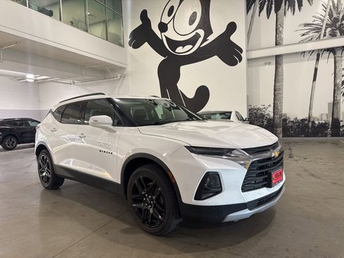 Used 2019 Chevrolet Blazer LT image 3