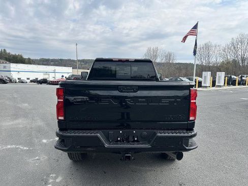 New 2026 Chevrolet Silverado 2500 High Country w/ High Country Premium Package AWD/4WD image 5