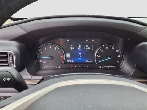 Used 2022 Ford Explorer Limited w/ Equipment Group 301A image 21