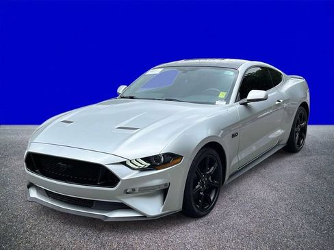 Certified 2018 Ford Mustang GT w/ Black Accent Pkg RWD image 7