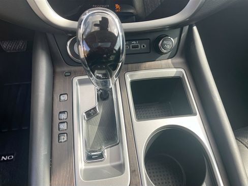 Used 2023 Nissan Murano Platinum w/ Cargo Package FWD image 17