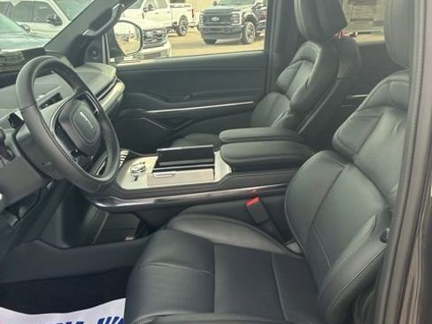 New 2026 Lincoln Navigator Reserve w/ Jet Appearance Package image 20