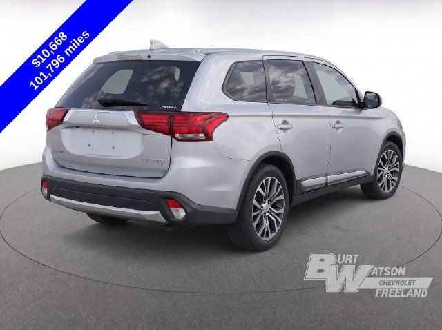 Used 2017 Mitsubishi Outlander ES AWD/4WD image 4