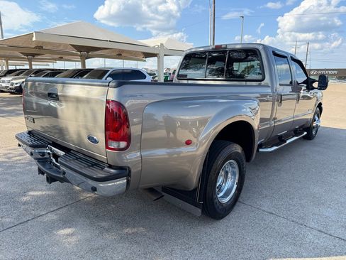 Used 2002 Ford F350 2WD Crew Cab DRW Super Duty image 7