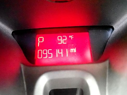 Used 2011 Ford Fiesta SE w/ 201A Rapid Spec Order Code image 31