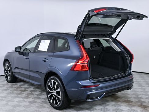 Certified 2025 Volvo XC60 B5 Plus image 33