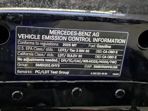 Certified 2025 Mercedes-Benz GLB 250 4MATIC image 17
