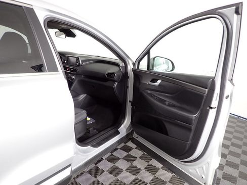 Used 2019 Hyundai Santa Fe SE AWD/4WD image 30