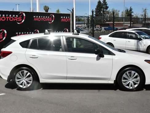 Used 2023 Subaru Impreza 2.0i image 9