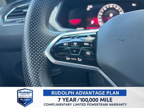 Used 2023 Volkswagen Tiguan SE R-Line image 41