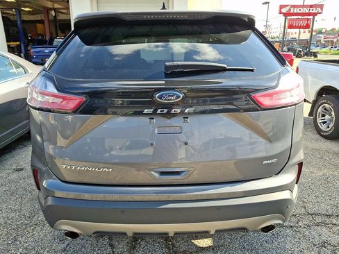 Used 2024 Ford Edge Titanium AWD/4WD image 5