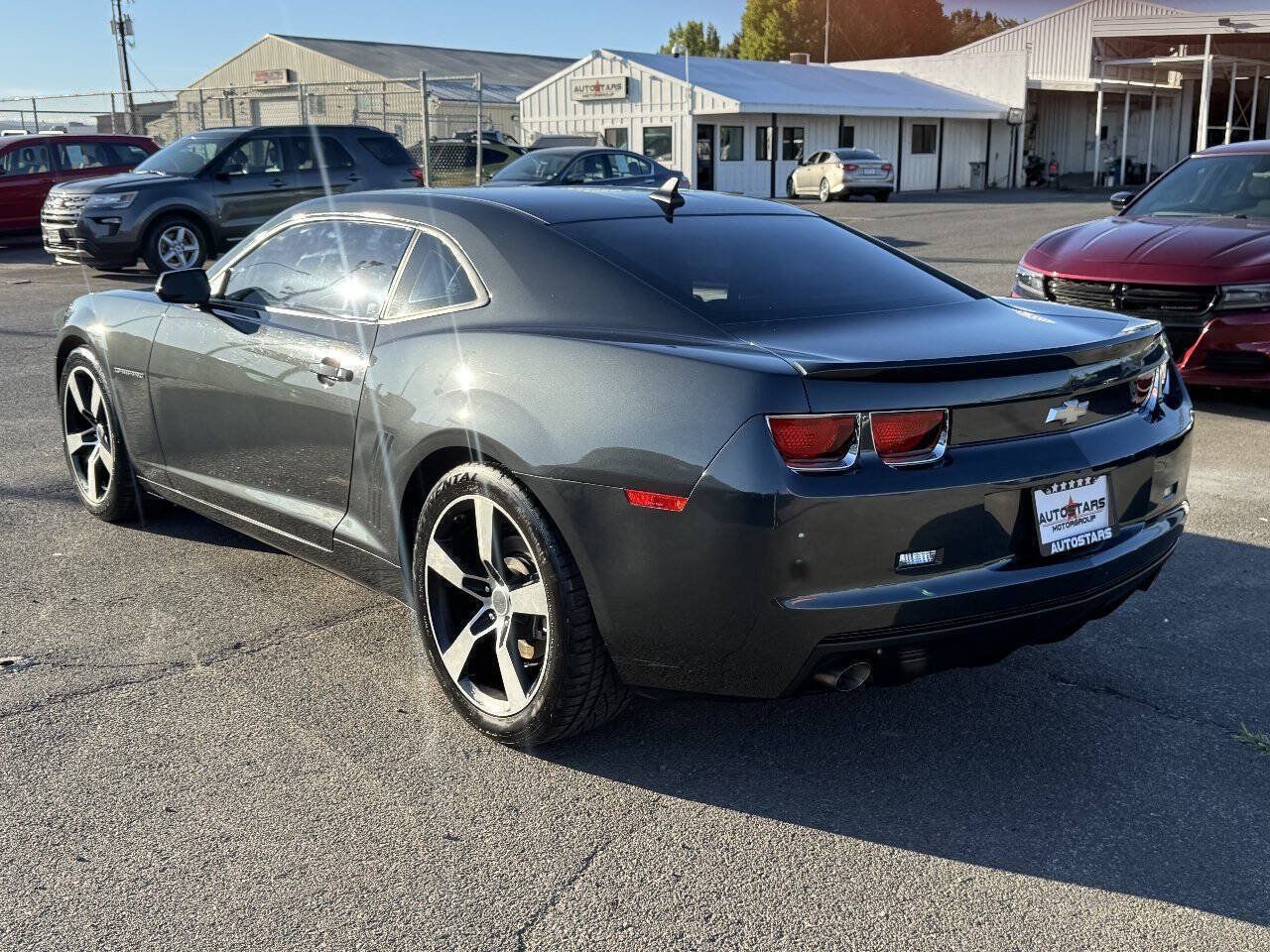 Used 2013 Chevrolet Camaro LS RWD image 3