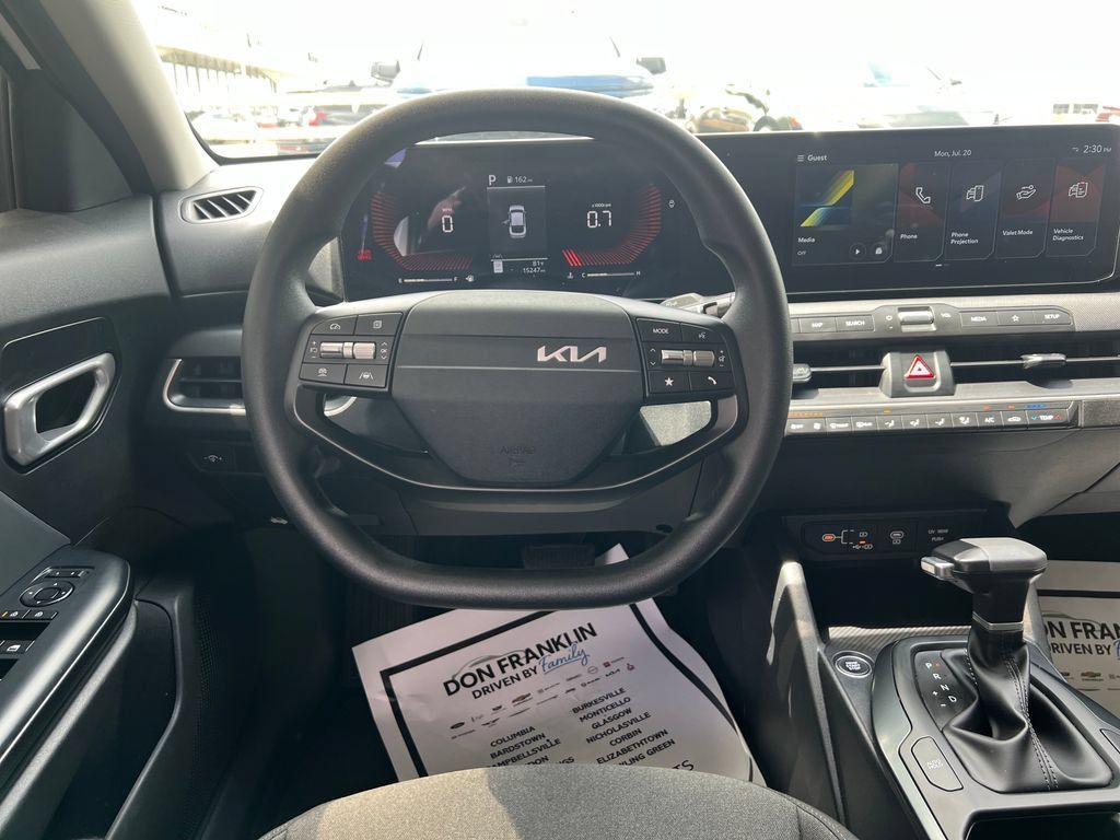 Used 2025 Kia K4 FWD image 18