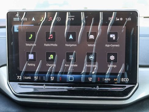 New 2025 Volkswagen ID.4 Pro S Plus image 16