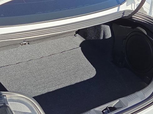 Used 2024 Ford Mustang GT Premium image 8