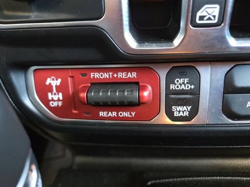 Used 2024 Jeep Wrangler Unlimited Rubicon 392 AWD/4WD image 10