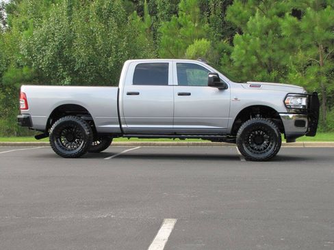 Used 2023 RAM 2500 Tradesman AWD/4WD image 4
