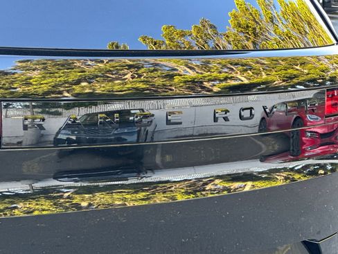 New 2026 Land Rover Range Rover Sport Dynamic SE image 14