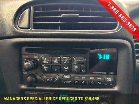 Used 2004 Chevrolet Corvette Coupe w/ Preferred Equipment Group image 16