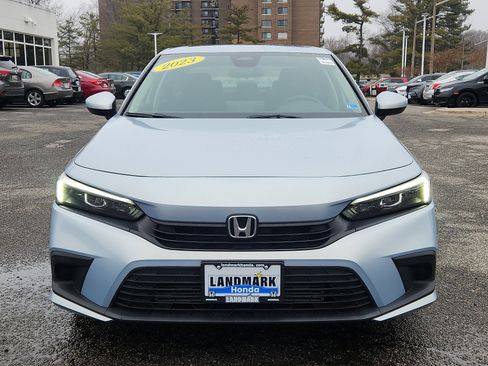 Used 2023 Honda Civic EX image 2