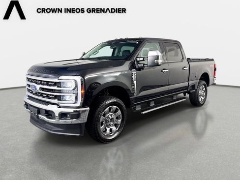 Used 2026 Ford F250 Lariat w/ Lariat Premium Package AWD/4WD image 1