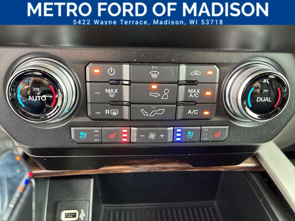 Used 2020 Ford F150 Lariat w/ Equipment Group 502A Luxury AWD/4WD image 28