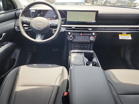 New 2025 Hyundai Tucson SEL image 13