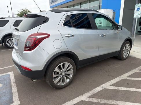 Used 2020 Buick Encore Preferred w/ Safety Package AWD/4WD image 4