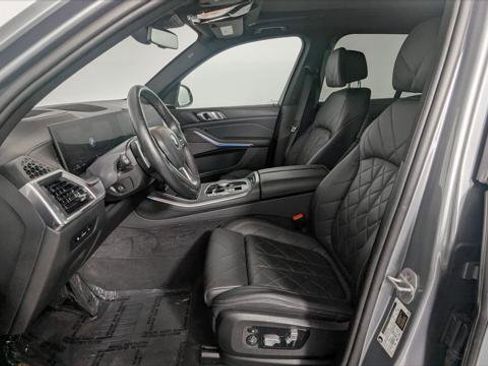 Used 2025 BMW X5 sDrive40i w/ Climate Comfort Package RWD image 14