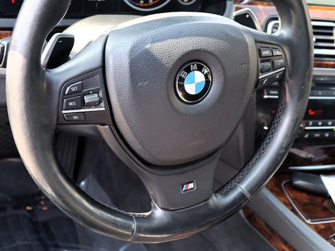 Used 2014 BMW 750Li xDrive AWD/4WD image 29