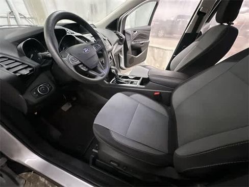 Certified 2018 Ford Escape SE image 14