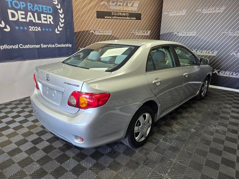 Used 2010 Toyota Corolla LE image 15