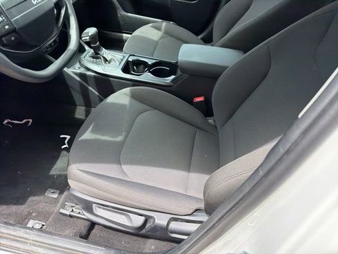 Certified 2026 Kia K4 FWD image 6