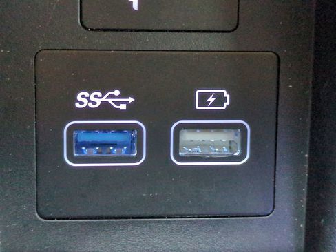 Used 2024 Genesis GV80 3.5T w/ Advanced Package image 23