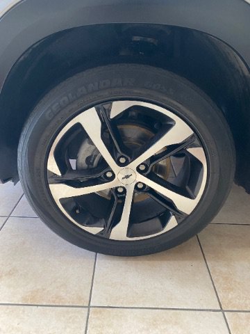 Used 2024 Chevrolet Trax RS w/ Driver Confidence Package FWD image 29